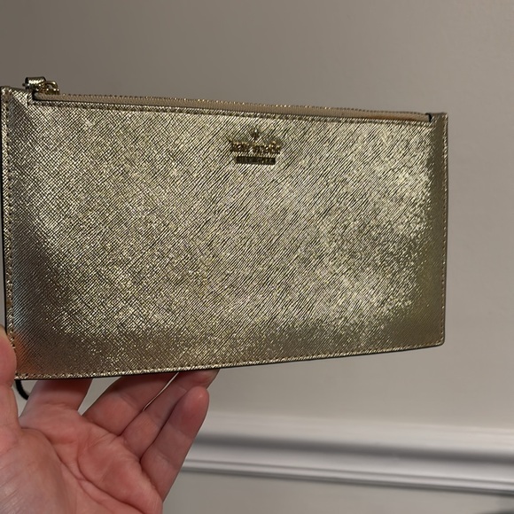 KATE SPADE NEW YORK WRISTLET (NWOT) - Picture 6 of 8